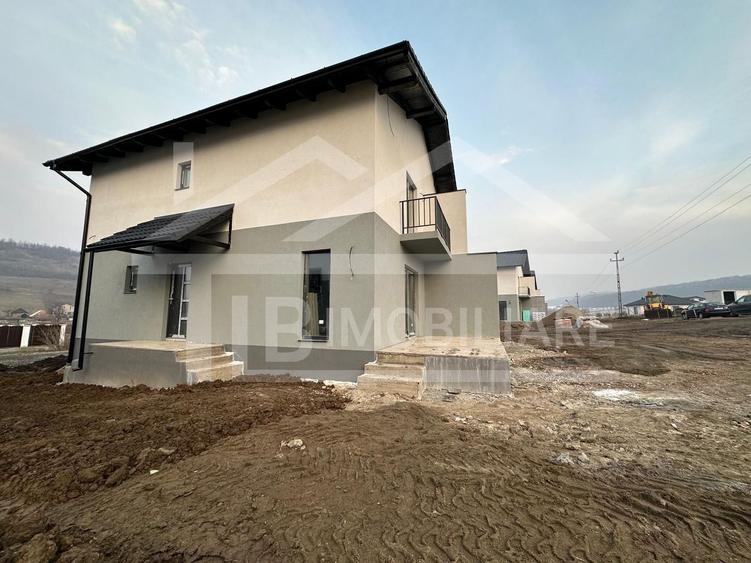 Duplex cu 3 camere, 82mp, parcare, 350mp teren, Zona Livezeni