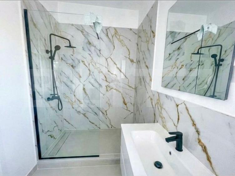 Apartament cu 3 camere, parcare subterana, zona Eroilor