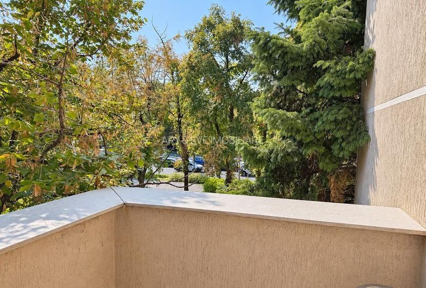ELEGANȚĂ URBANĂ ÎN INIMA AVIATORILOR - 12