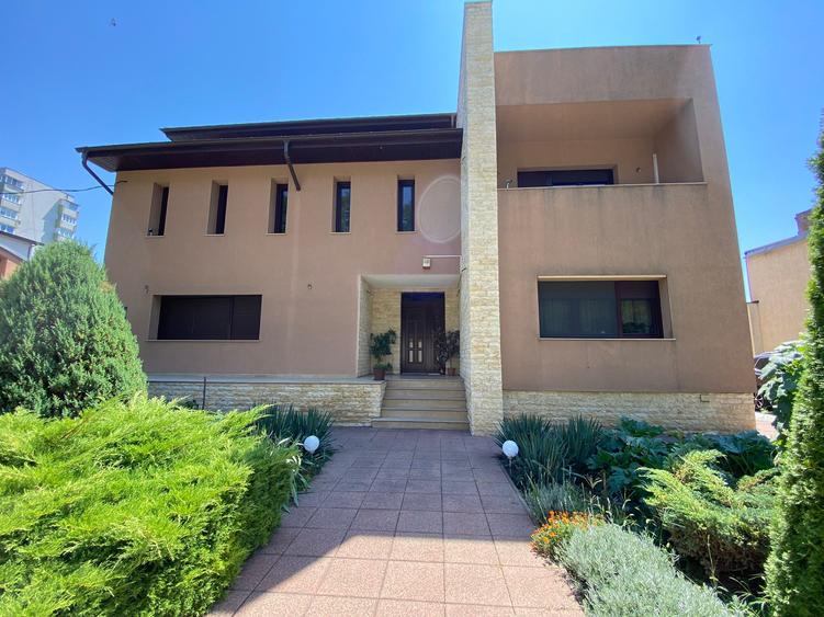 Vila Parc Bazilescu-Oportunitate investitie