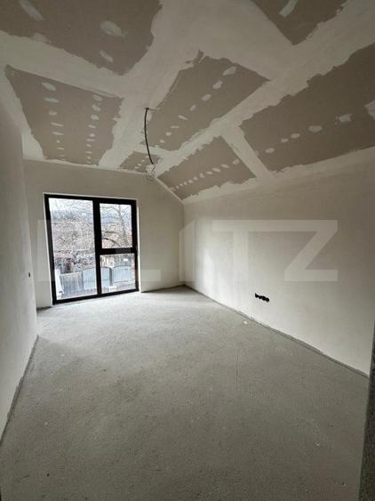 Duplex semifinisat de vanzare , 120 mp , 385 teren, garaj! Gilau