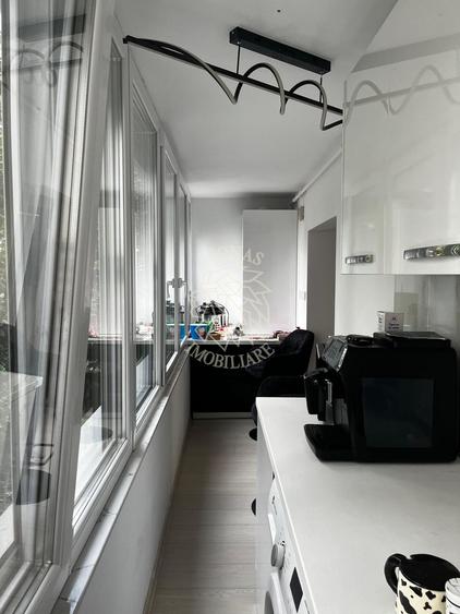 Apartament decomandat 3 camere-Renovat complet-Independentei