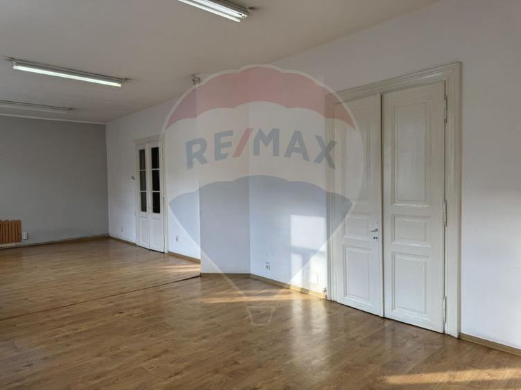 Casa ultracentrala cu doua apartamente, Cluj-Napoca