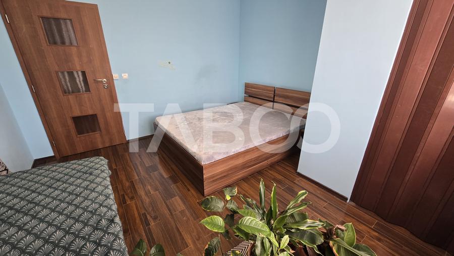 Apartament de vanzare 3 camere etaj intermediar parcare zona Rahovei