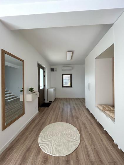 Casa individuală, 4 camere, 140 mp, garaj, PETFRIENDLY, Valea Seaca