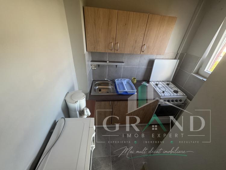 Garsonieră | Balcon închis | Etaj intermediar | Mărăști–zona Răsăritului