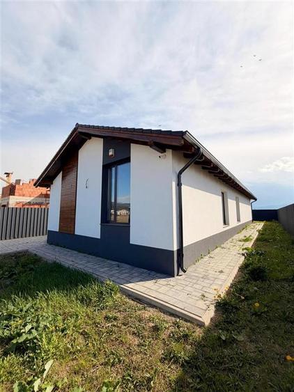 Exclusivitate! Casa individuala premium, parter, 130 mp utili - View unic catre