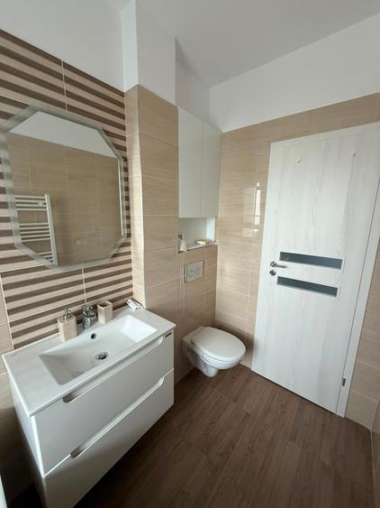 2 cam Ghencea -compl Jovial 3 parcare privata