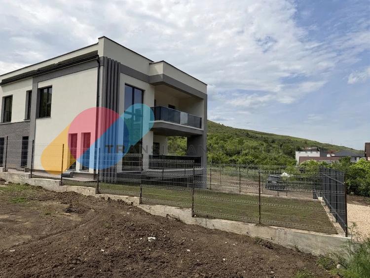 Casă individuală 200 Mp | Zonă exclusivă de case | Valea Garbaului