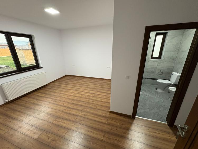 Casa moderna de vanzare – 143 mp, teren 700 mp Zona Aerodrom