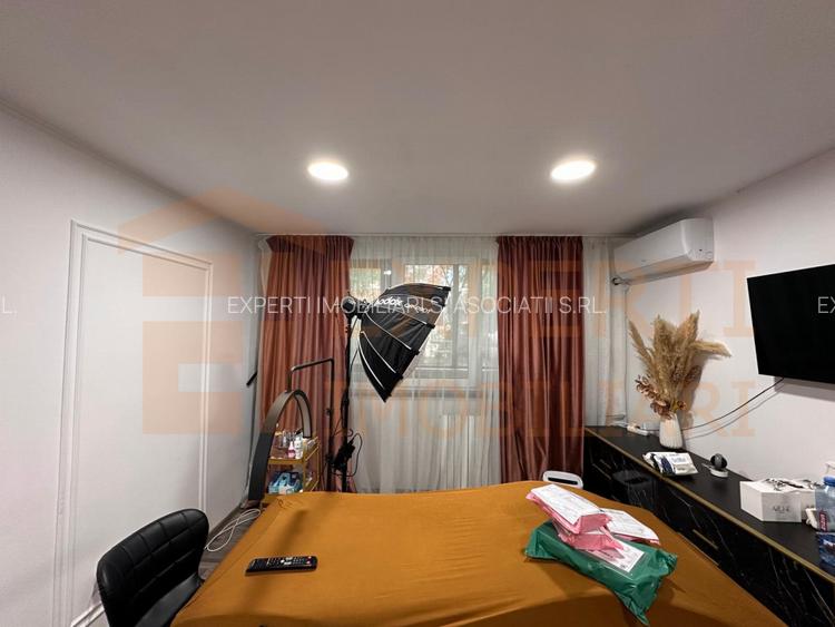 Apartament 2 camere de vanzare, Centru - 11