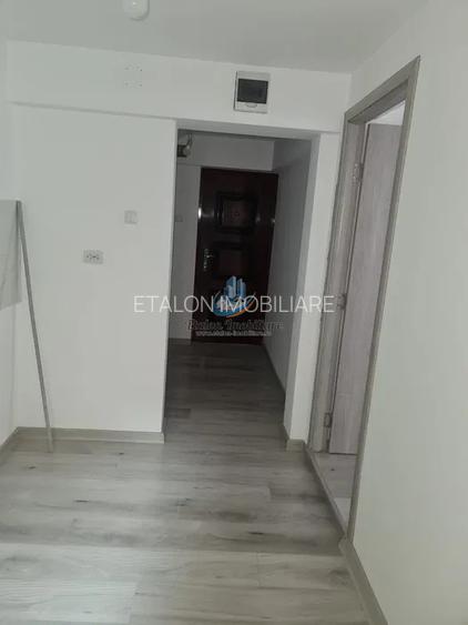 Apartament 3 camere, parter, zona Liceu Informatica Darmanesti - 2