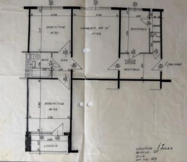 Apartament 3 Camere,Piata Trapezului,et.2/4,Amenajat,loc parcare,Liber