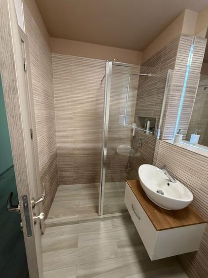 Apartament de inchiriat | 2 camere | Central | Parcare