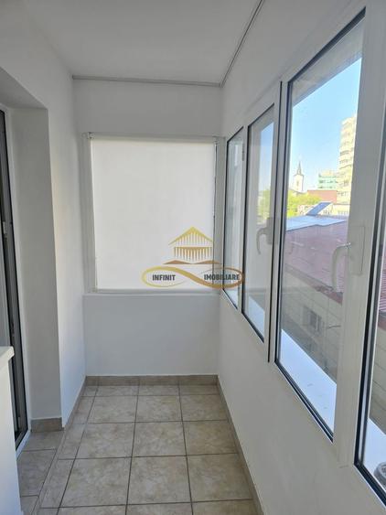 Garsonieră modernă de închiriat