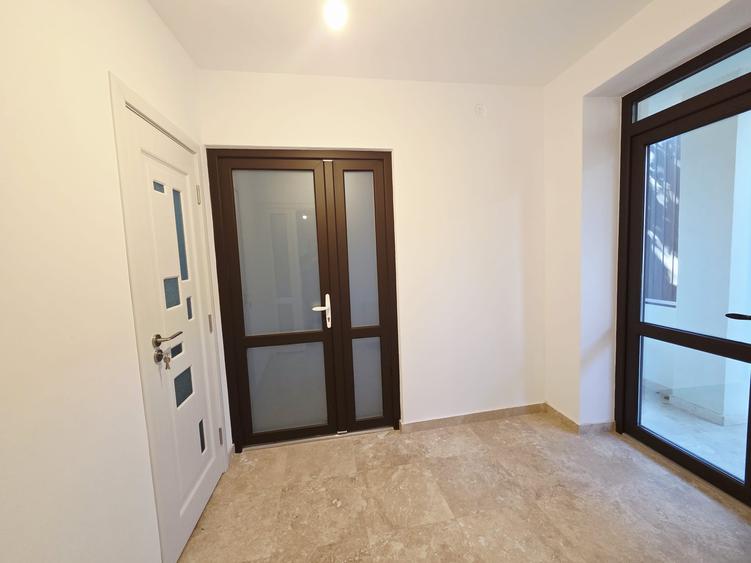 Proprietate renovata in oras toate utilitatile LIBERA st 380 mp