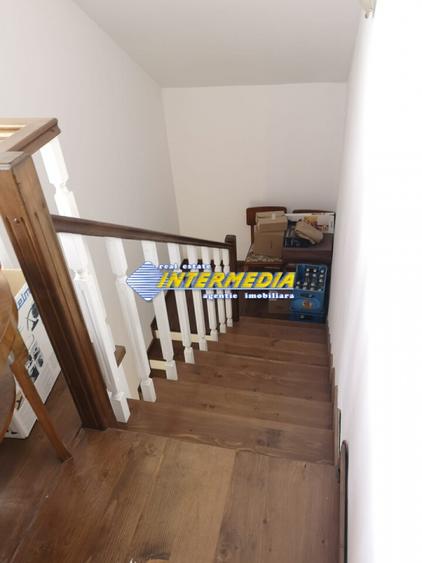 Casa de vanzare renovata complet in Alba Iulia zona Centru 1200 mp Teren