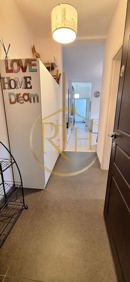 Apartament de inchiriat, 2 camere, Giroc zona centrala, langa Scoala