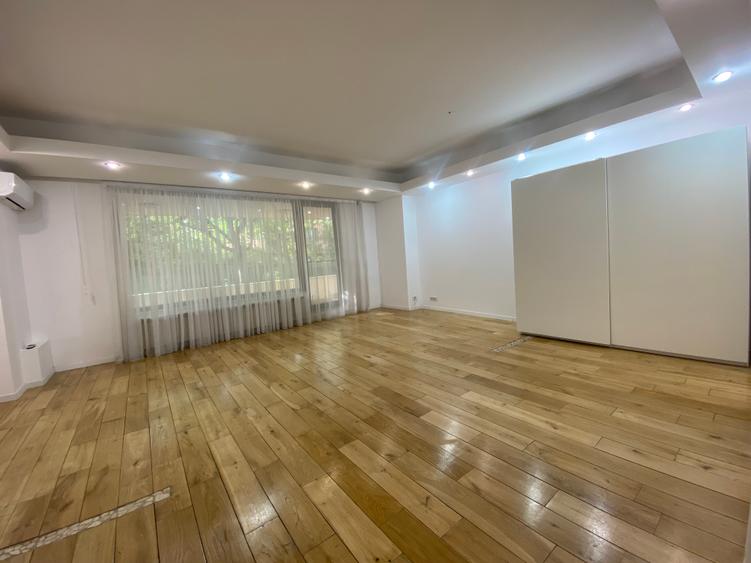 Spatiu de 47.10 m2 utili+19.20 m2 terasa langa parcul Herastrau