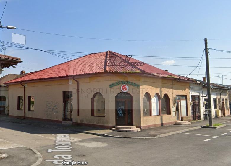 Spațiu comercial în centrul vechi Urziceni |Clădire stradală de colț | 288 mp