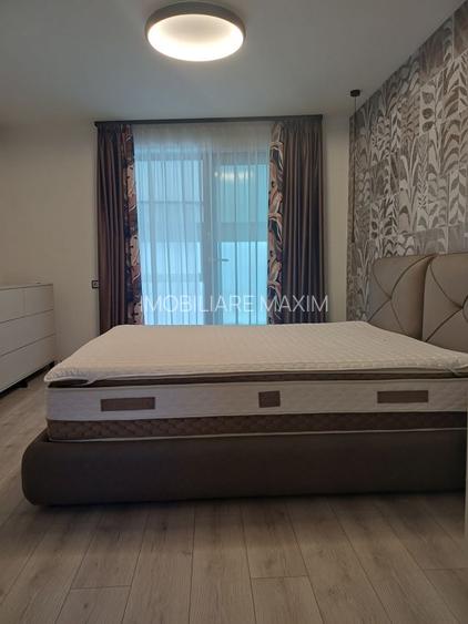 Casa cu un design contemporan si tehnologie integrată - 8