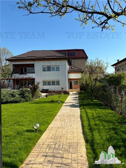 Vila de exceptie 6 camere 450 mp utili, 1000 mp teren, piscina Rosu-Padure