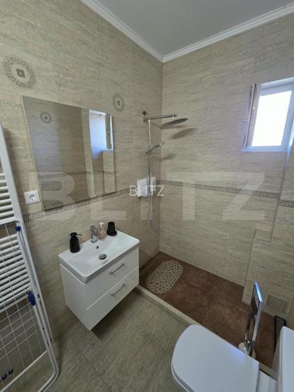 Spațiu comercial de inchiriat, format din 4 apartamente, 250 mp, zona Dva. Nord - 8
