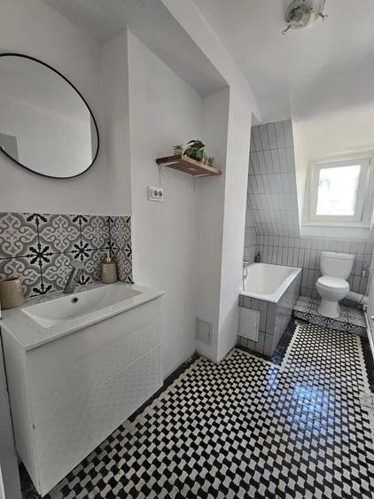 3 Camere - Vila | Victoriei | Semidecomandat | Balcon | Curte comuna | Metrou