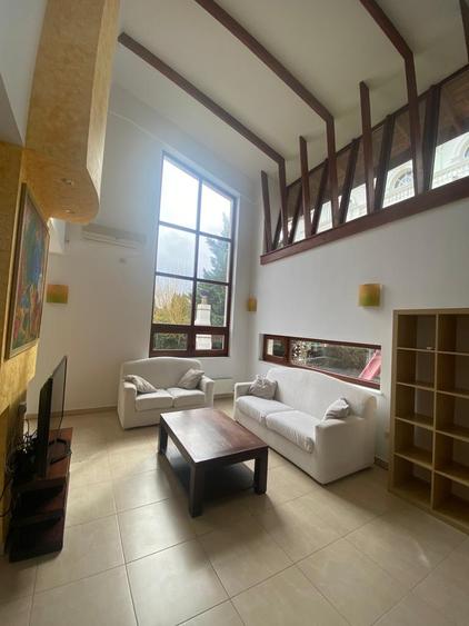 Vilă de Lux pe Malul Lacului Snagov – Ponton, Cramă, Garaj Barcă – Teren 1800mp