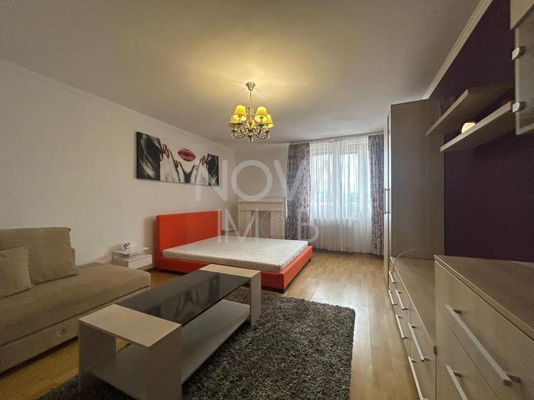 Garsoniera 45 mp cu balcon, mobilata, utilata - zona Lazaret