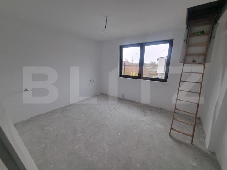 Casa individuala, P+Etaj, 234mp utili, teren 500 mp, Simnicul de sus zona Voila