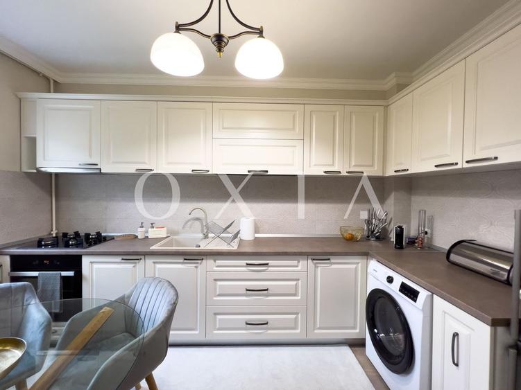 OX525 Amenajari Moderne, Gradina Proprie, Loc Parcare