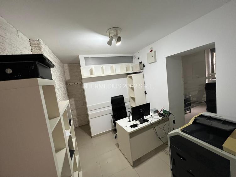 Apartament 3 camere, garaj si boxa - zona Centrala-Prefectura - 27