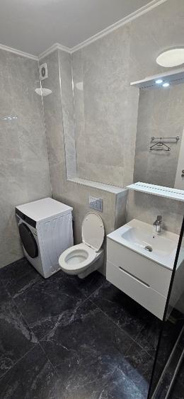 Inchiriez apartament 2 camere faleza nord, bdul Mamaia, intrare Mamaia