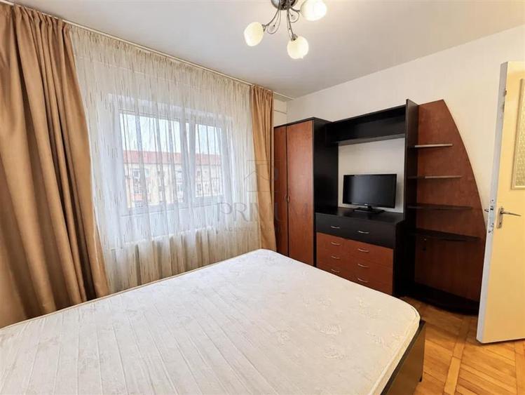 Olimpia, 2 Camere, Semidecomandat, Bloc Izolat