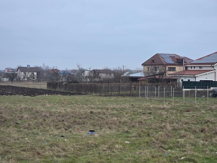 Teren de vanzare in Tuzla partea Mari Negre