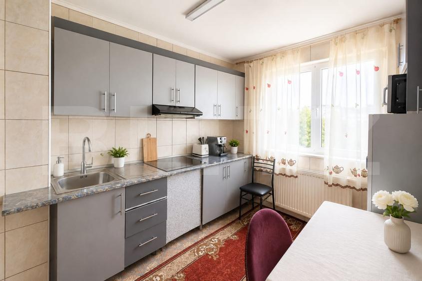 Apartament 3 camere, 2 dormitoare, etaj intermediar cu lift, Bl Independentei