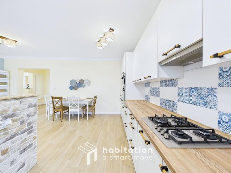 Apartament spațios cu curte și garaj – confortul unei case moderne