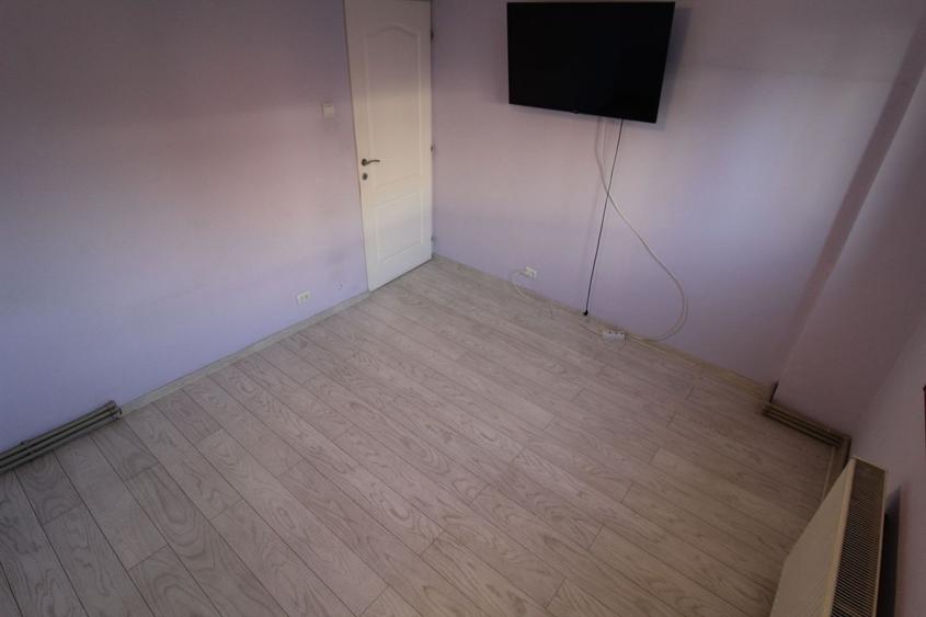 Apartament 4 camere, zonă centrală, Liceul Tudor