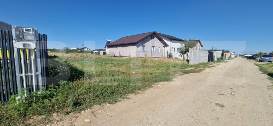 Teren intravilan, 388mp, front 12ml, Ghercesi