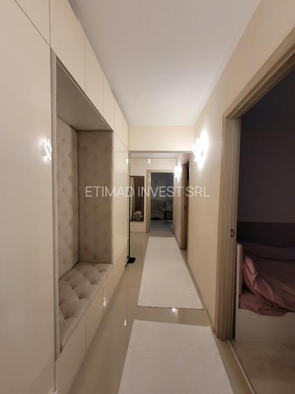 TOMIS III - MACUL ROSU - 3 CAMERE DECOMANDAT - MOBILAT MODERN - -175000 E