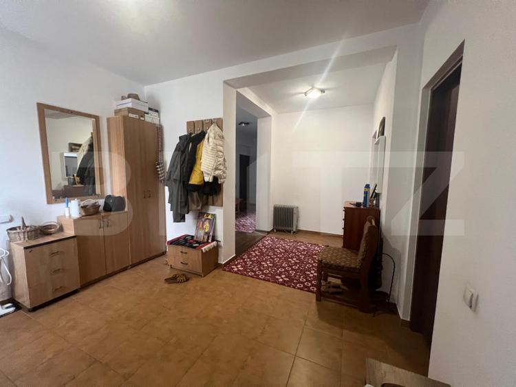 Casă D+P+1 cu teren de 2501mp situată în Craiova în zona de nord
