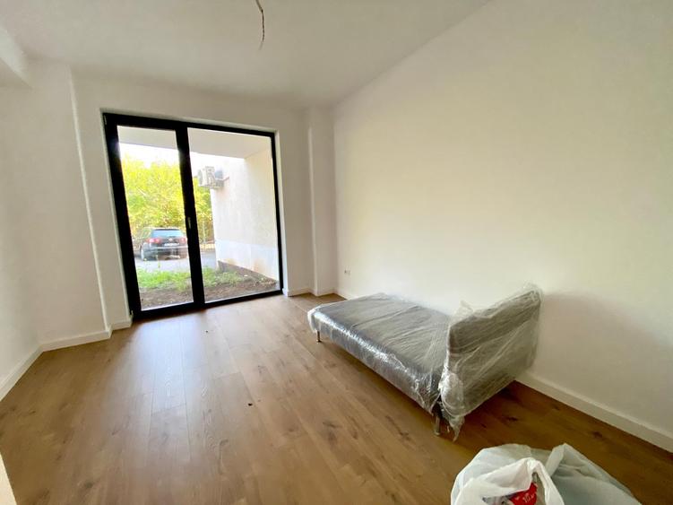 Apartament 3 camere cu gradina 93 mp, intabulat Capat Pacurari