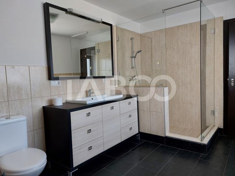 Casa de inchiriat cu 5 camere si 780 mp gradina langa padure in Sibiu