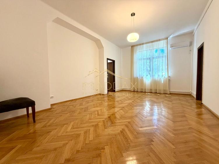 Birou cu 5 camere Unic *160mp* // Zona Eminescu- Polona