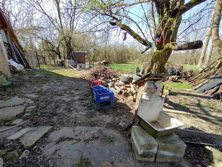 Rachitova, Casa 8 Incaperi, 3800mp Teren, Usor Negociabil