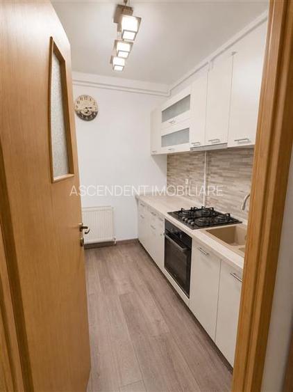 Decomandat, Central, Brasov - 5