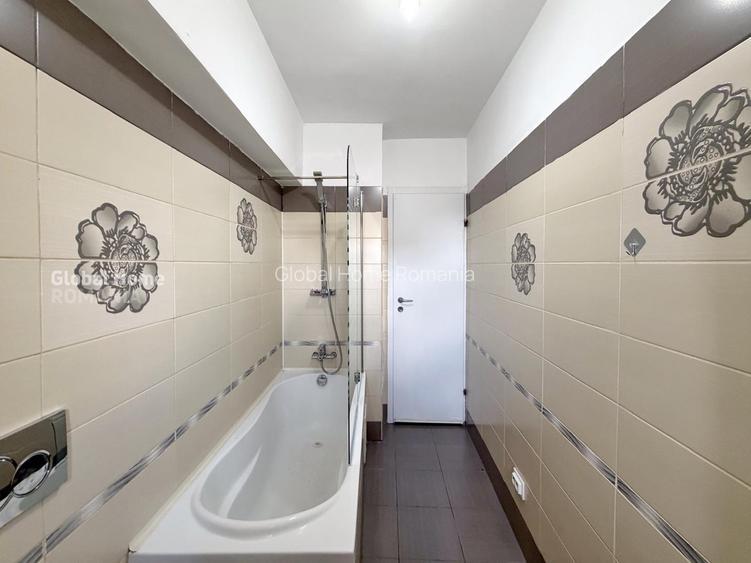 Unirii Fountains • 4-Room Apartment • 2 Front-Facing Balconies • Boiler - 27