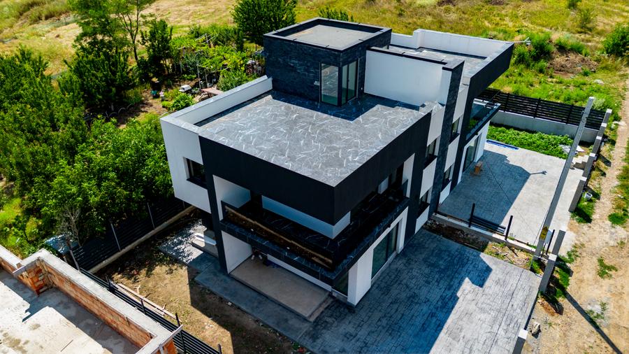 REDIU-Duplex modern cu 3 dormitoare, 2 băi și terasă panoramică, LUX!