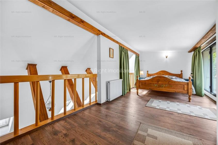 Casa pe 3 niveluri | Terasa cu priveliste | 3 parcari | Pozitie centrala